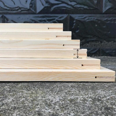 Combinaison en bois de cadre de bricolage